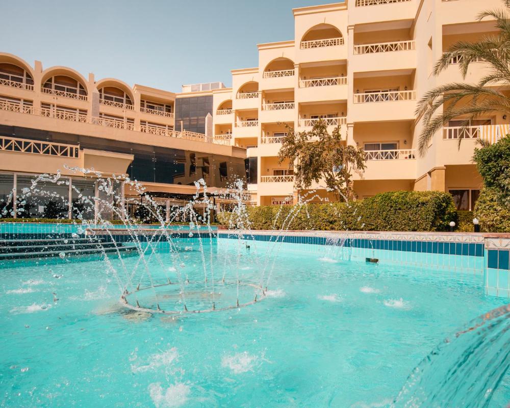 منتجع اي ام سي رويال الغردقة - ارخص اسعار فنادق ومنتجعات الغردقة 2022 | AMC Royal Hotel